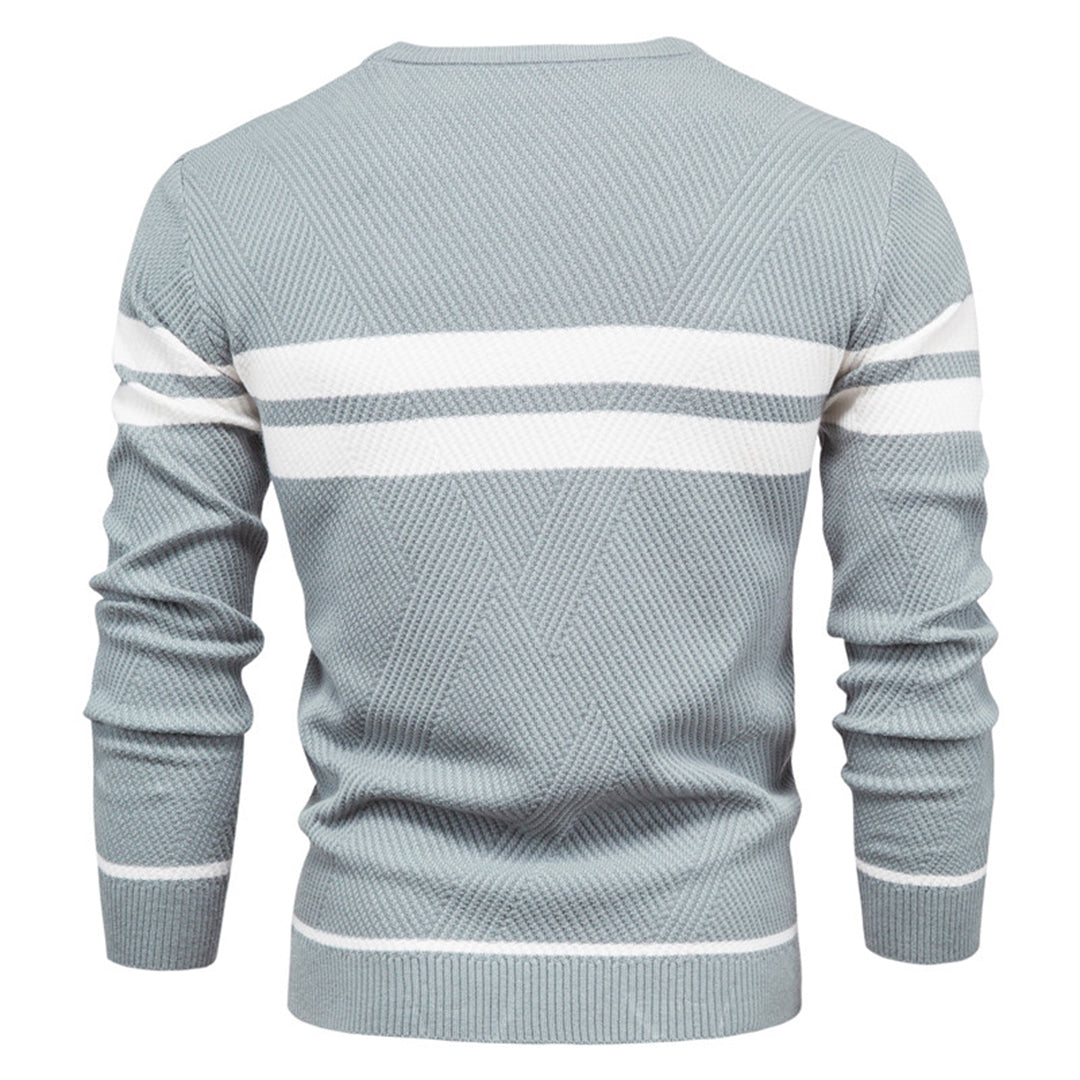 Varm og komfortabel herresweater med o-hals. En perfekt genser for kalde høst- og vinterdager.