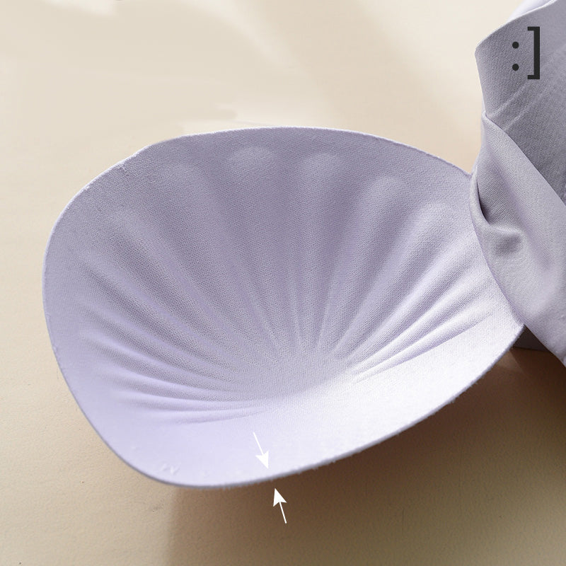"Komfortabel trådløs BH med full dekning, sidesupport og anti-sag i beige nylon, perfekt for daglig bruk."