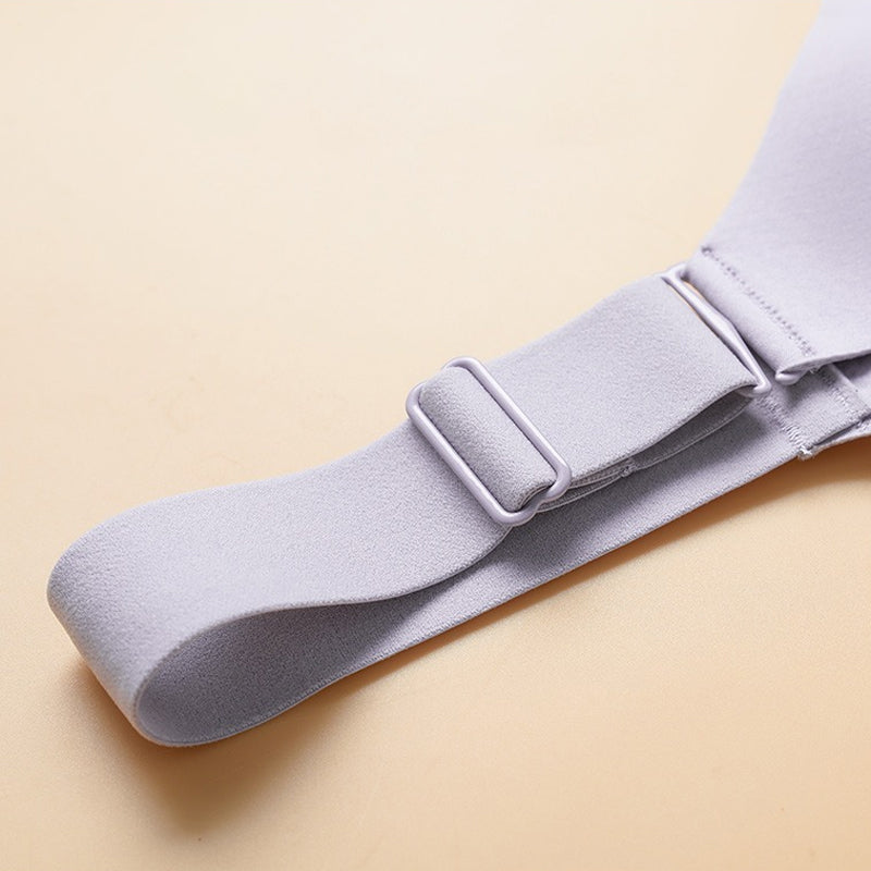 "Komfortabel trådløs BH med full dekning, sidesupport og anti-sag i beige nylon, perfekt for daglig bruk."