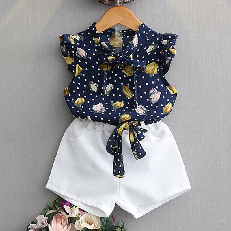 Kosedress for barn: fritidssett med overdel og shorts, myk og komfortabel for hverdagsbruk
