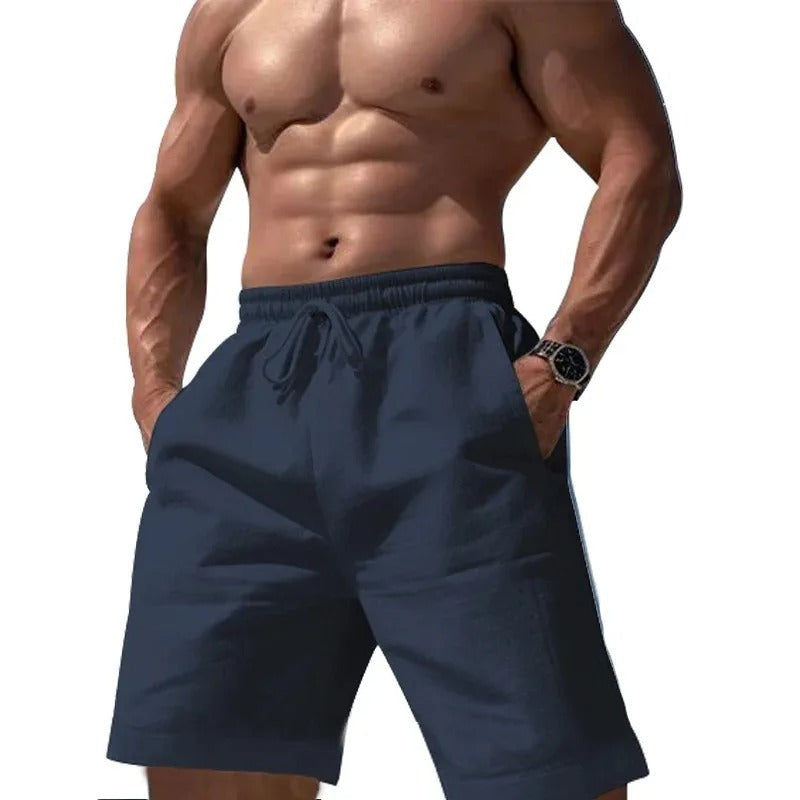 Pustende sommershorts for menn, ideell for reise og casual antrekk med elastisk passform.