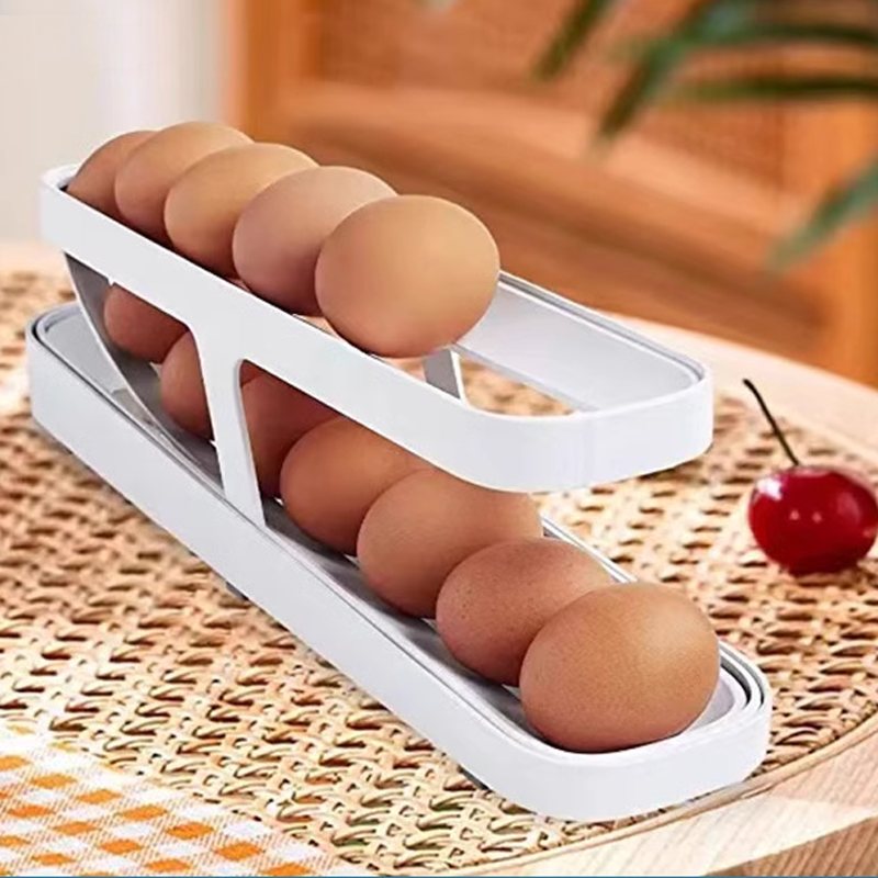 "Kompakt automatisk eggedispenser, to-lags design, plass til 14 egg. Praktisk og estetisk for moderne kjøkken."