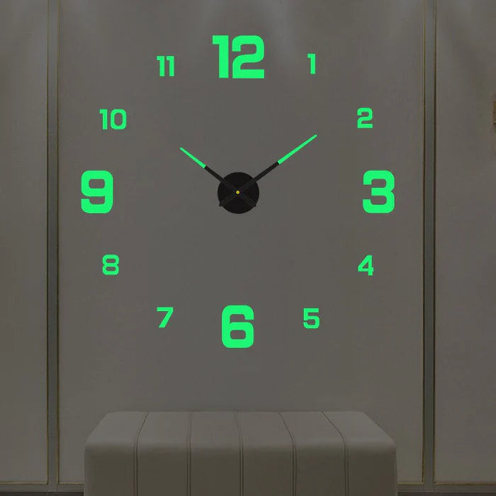Enkel DIY veggklokke, selvklebende siffer. Perfekt for personlig design og moderne interiør.