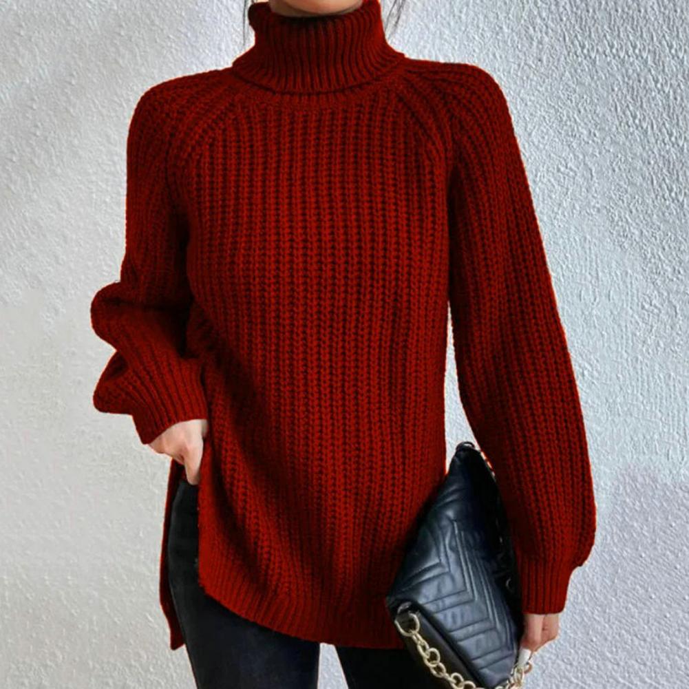 Stilig, varm ribbet turtleneck genser for kvinner. Perfekt vintermote som er komfortabel og elegant.