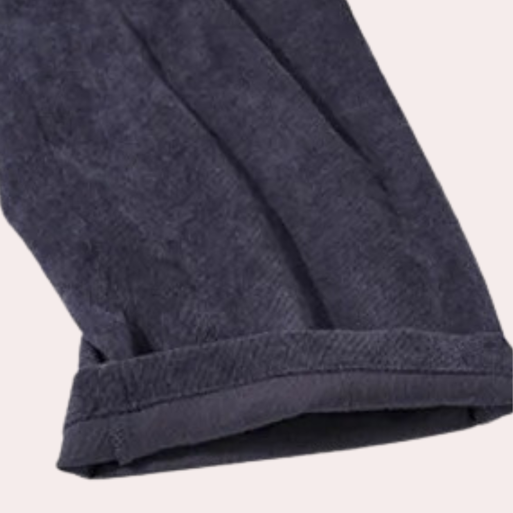 Stilfull kvinnenes vårjumpsuit med løs passform og casual komfortabel design.