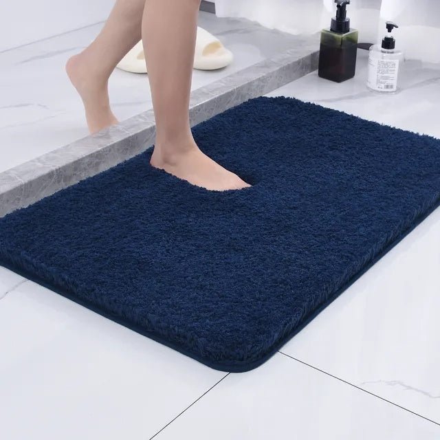 Antiskli mikrofiber badematte for trygt baderom, gir myk komfort og sikkerhet i våtrom.