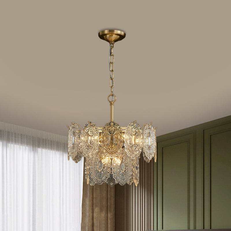 "Luksuriøs lysekrone med krystallpanel, gullfinish, 5/7 lyskilder, elegant design for stue eller spisestue."