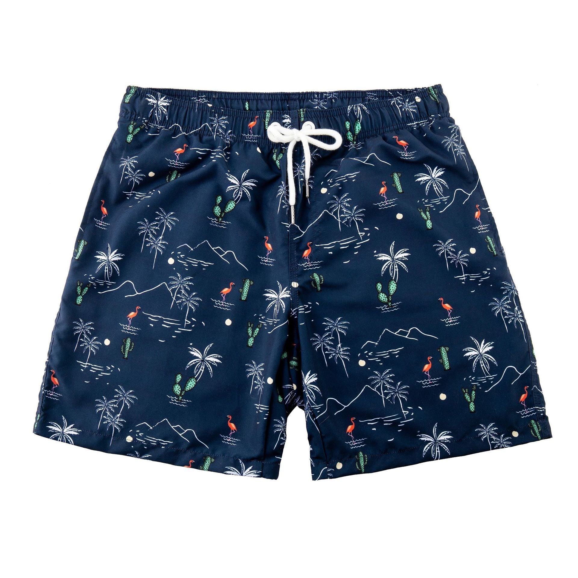 Mønstret boardshorts for menn, ideell for strand og vannaktiviteter. Hurtigtørkende badeshorts i allsidig stil.