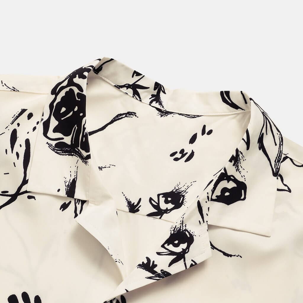 Trendy menns blomstrete sommerbluse, kort erm, stilig for fritid, strand og fest.