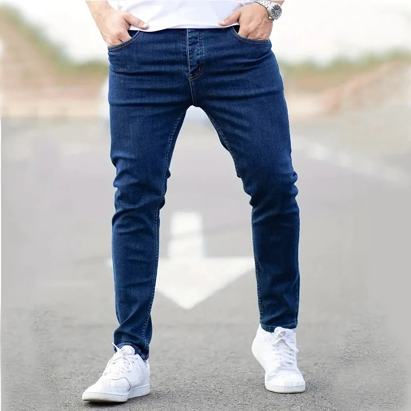 Menns skinny fit stretch jeans i klassisk blå denim, ideell for hverdagsbruk og herremote.