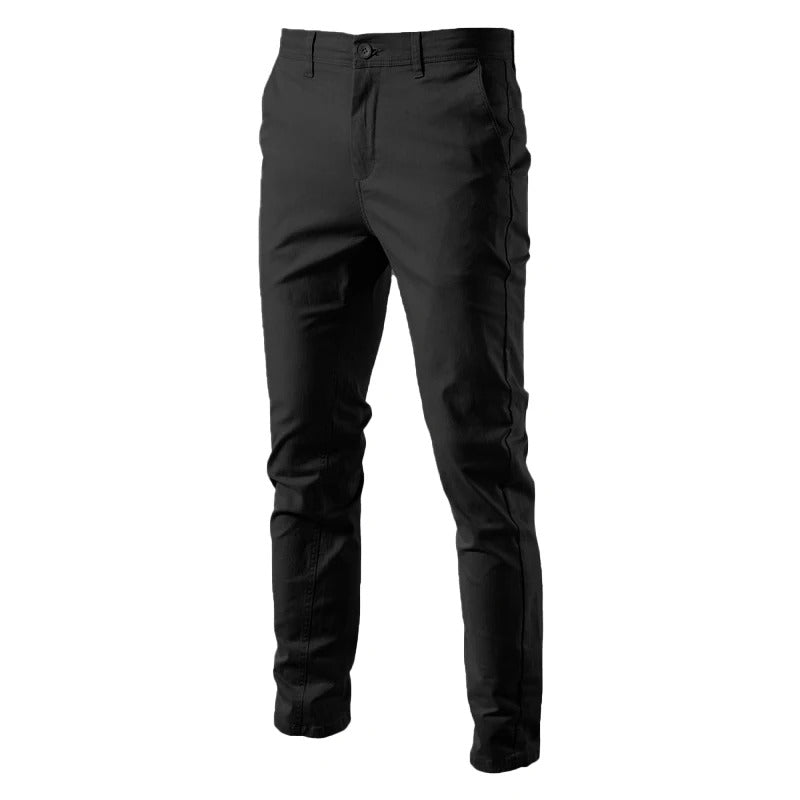 Menns slim fit chinos i ensfarget design. Moderne og stilfulle herrebukser for en skarp hverdagslook.