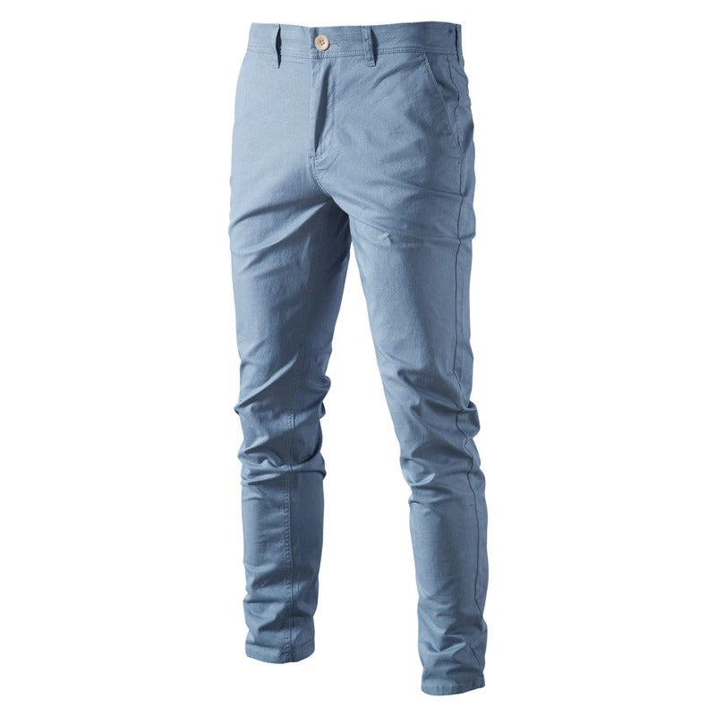 Komfortable slimfit herrebukser, perfekte som casual hverdagsbukser. Mykt stoff for optimal bevegelsesfrihet.