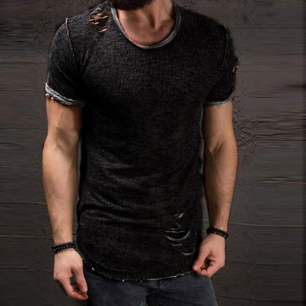 Casual herre t-skjorte, strimlet design med hull. Luftig kort erm, perfekt sommer mote herreklær.