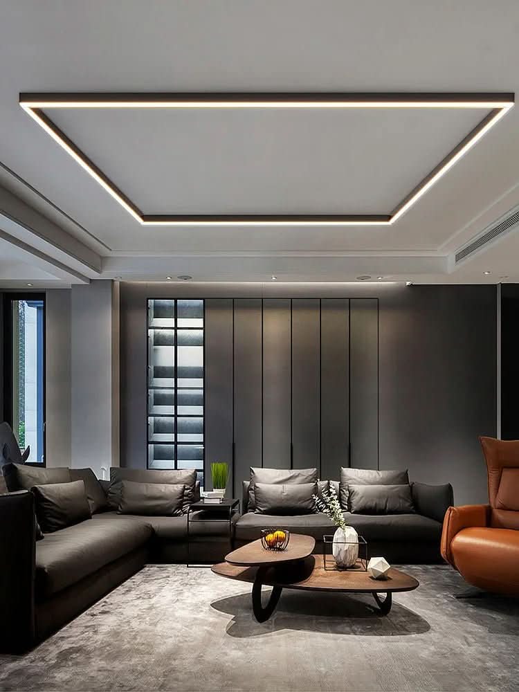 Minimalistisk LED taklampe for stue, spisestue og moderne kontor. Energieffektiv design og stilren.
