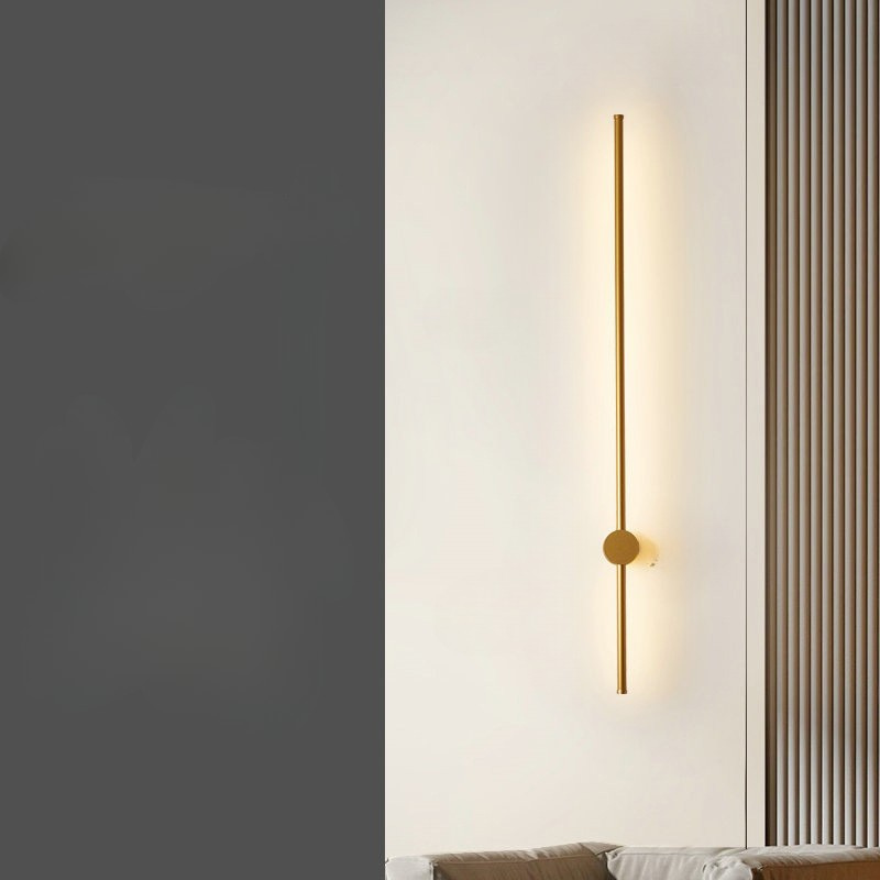Moderne LED vegglampe, dimbar for optimal belysning i stue. Skaper behagelig atmosfære.