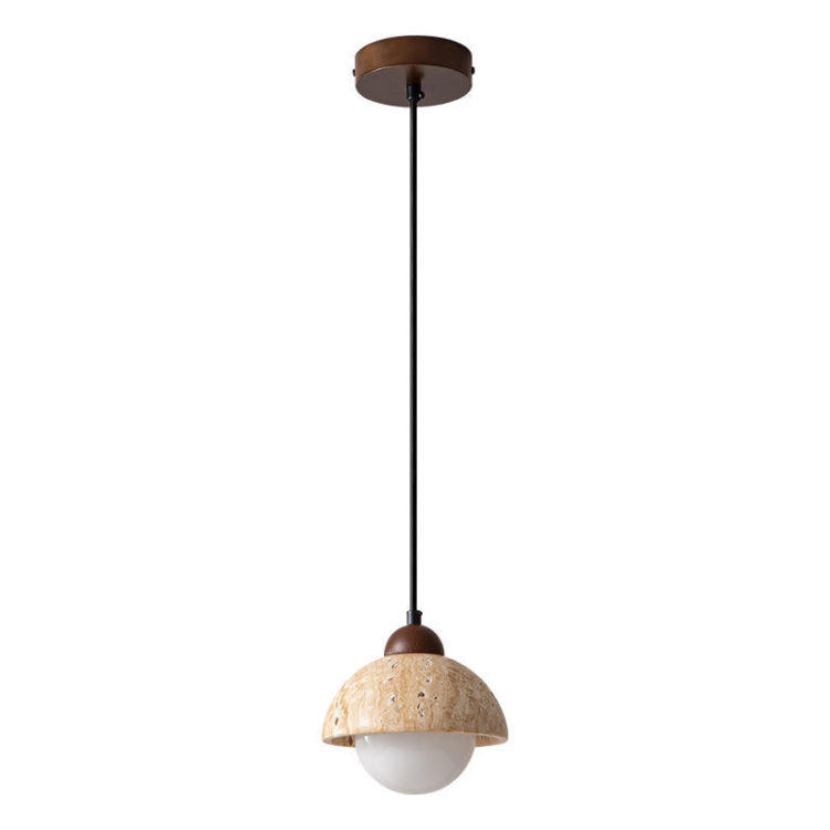 "Minimalistisk pendellampe av naturmarmor, elegant design, unike marmorårer, perfekt for moderne interiør."