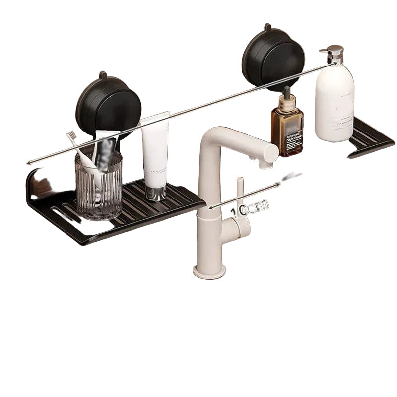Moderne baderomshylle med sugekopp for smart oppbevaring av såpe og shampoo.