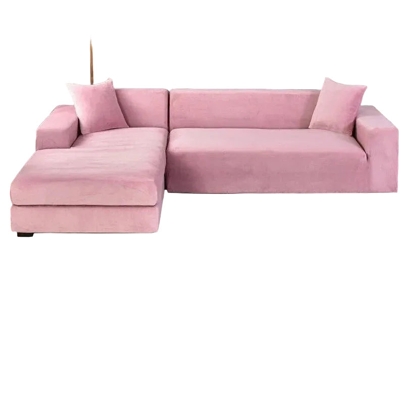 Moderne, elastisk sofatrekk i en stue, fornyer sofaen med stil og gir effektiv beskyttelse. Perfekt for hjemmeinnredning.