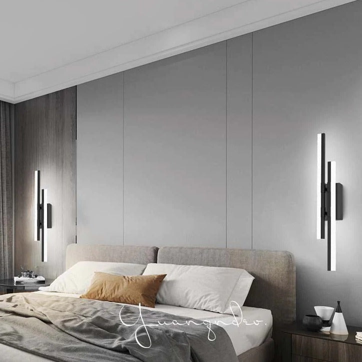 Stilfull moderne LED vegglampe, perfekt som energieffektiv innendørs belysning.
