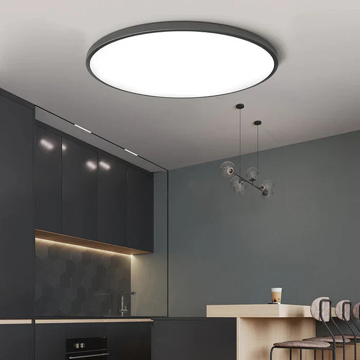 Allsidig LED-taklampe for stue, soverom og spisestue. Rund, moderne og energieffektiv interiør belysning.