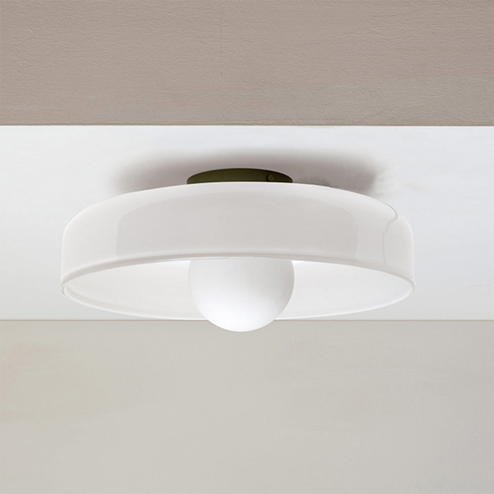 "Moderne rund taklampe med varm belysning, sofistikert glassdesign i grønn, hvit eller rosa matt finish."
