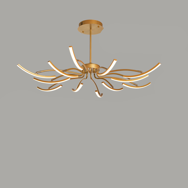 "Moderne taklampe med luster design og LED-lys, elegante gull- og svartdetaljer. Tilgjengelig i 8 og 12 armer."