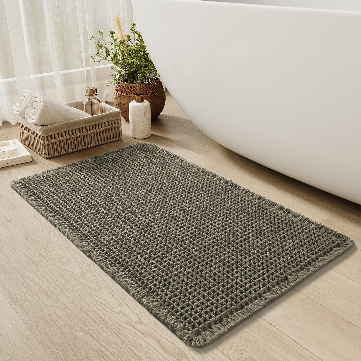 Brun badematte med vaffeltekstur. Komfortabel, sklisikker baderomsmatte som absorberer godt.