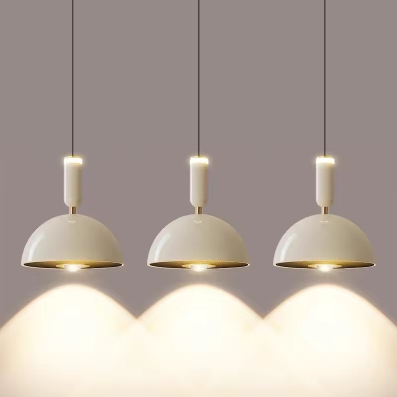 "Nordisk Macaron LED pendellampe i moderne design, minimalistisk stil, tilgjengelig i flere farger, ideell for stuen."