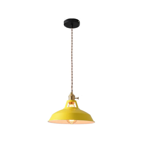 Hengende pastell taklampe i metall, retro design for interiørbelysning.