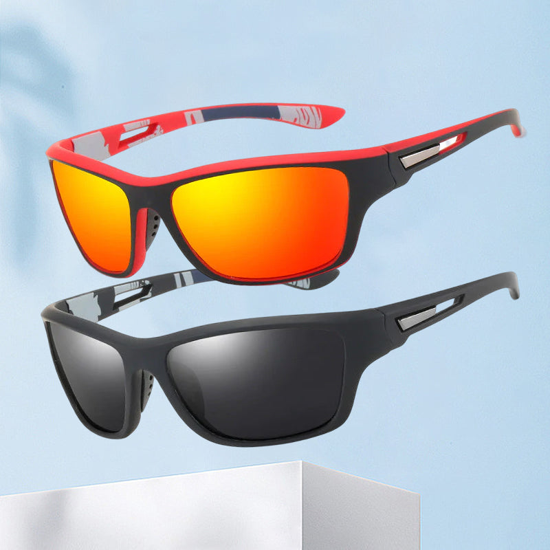 "Polarisert sportssolbrille med antirefleks, UV400-beskyttelse, i bruk ute, moderne design, lett og holdbar ramme."