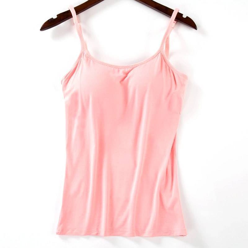 Elegant polstret cami tanktopp for kvinner, komfortabel til hverdags og fine anledninger.