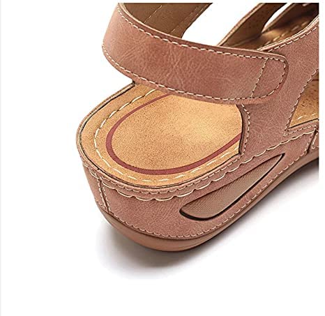 Mørkerøde ortopediske sandaler, perfekt for sommeren, med støtdempende såle.