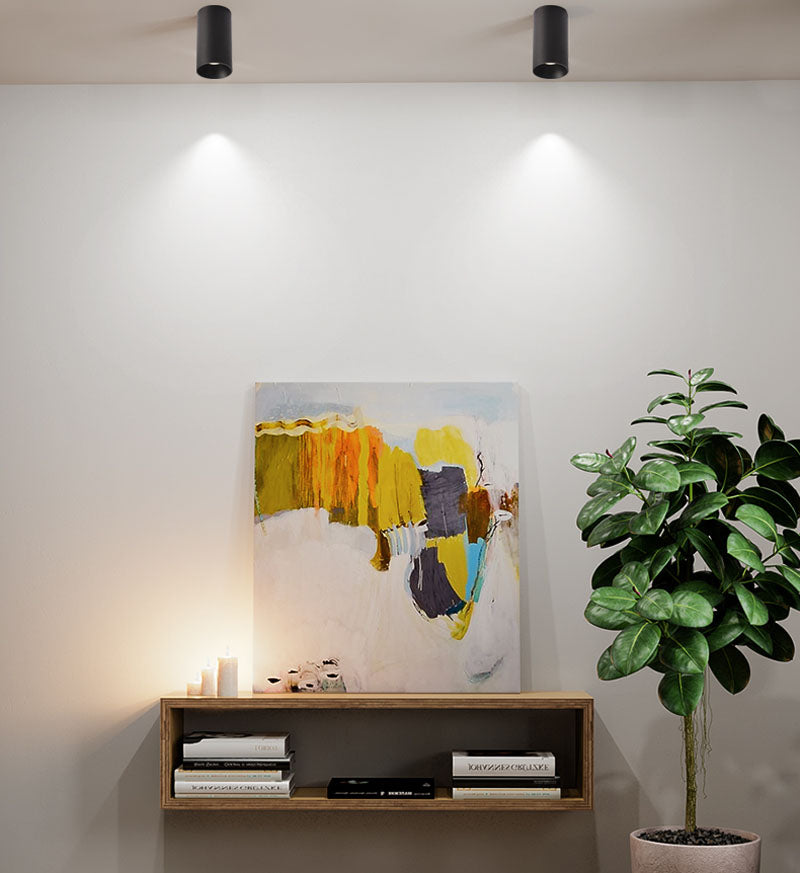 "Rund moderne taklampe med COB-teknologi, elegant hvit overflate og minimalistisk design, perfekt for moderne interiør."