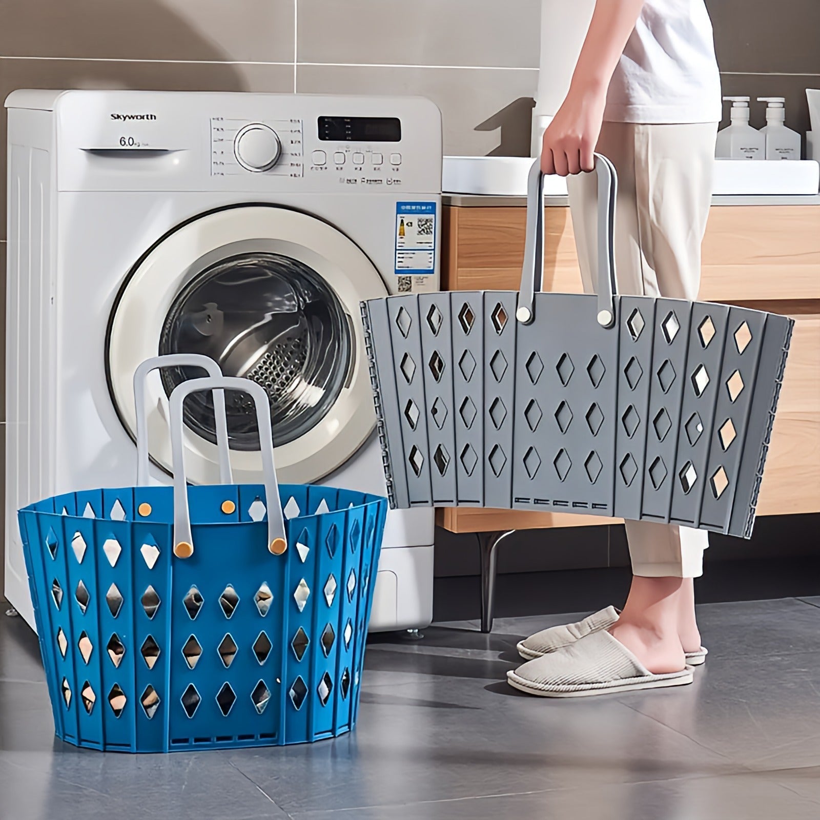 Sammenleggbar kurv for leker, klesvask og hjemmeorganisering. Smart og plassbesparende løsning i polyester.