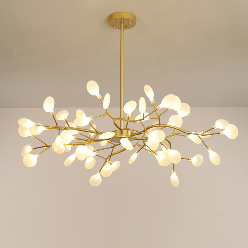 "Simplicity-lysekrone med LED, moderne minimalistisk design, holdbar akryl, mykt lys for innendørs belysning."