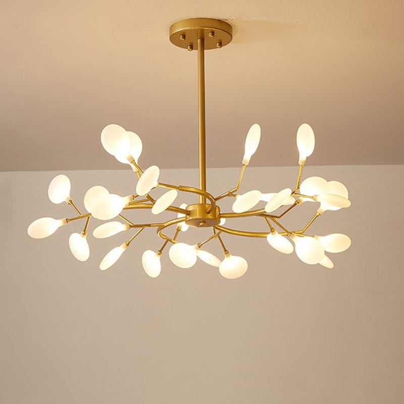 "Simplicity-lysekrone med LED, moderne minimalistisk design, holdbar akryl, mykt lys for innendørs belysning."
