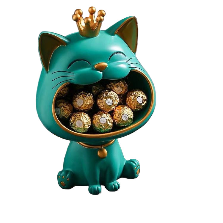 Sjarmerende Lykke Katt Statue i harpiks, perfekt som pyntegjenstand for hjemmedekor eller kontor.