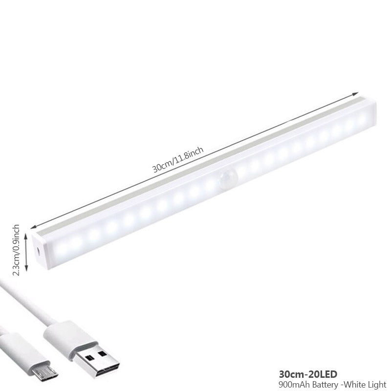 Smart nattlys; oppladbar bevegelsessensor lampe for trygg og praktisk gangbelysning.