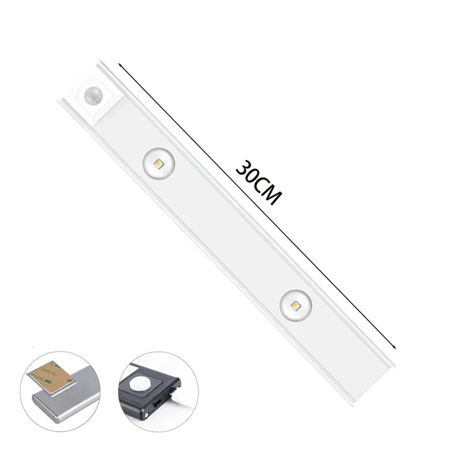Smart trådløs LED-lampe med bevegelsessensor for hjemmet. Moderne design, perfekt som nattlys i gangen.