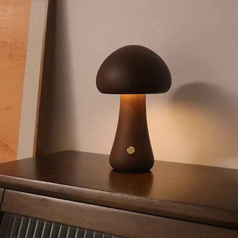 Moderne sopplampe for barn. Stilrent design, berøringskontroll, LED-lys og USB-oppladbar nattlampe.