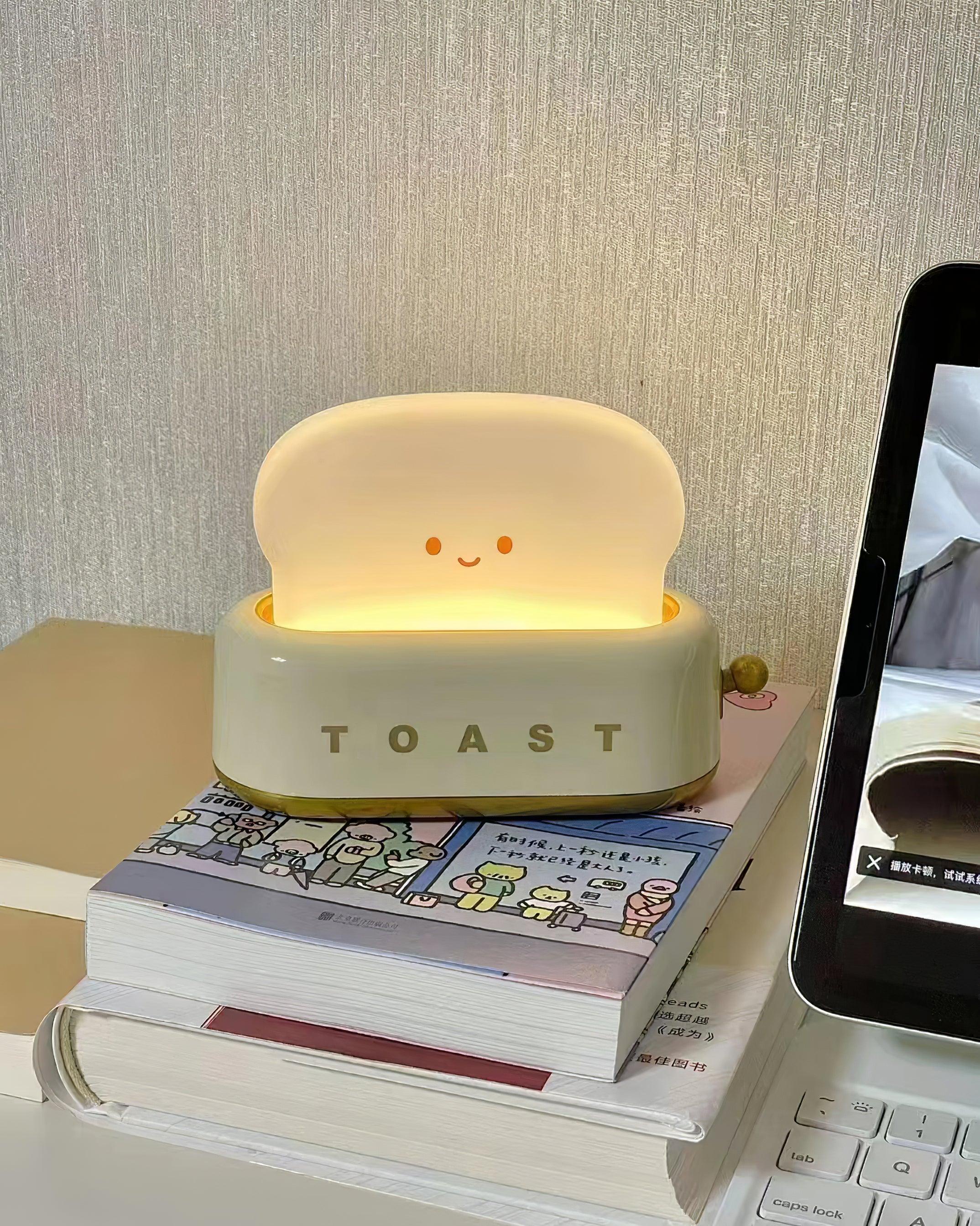 "Søt bordlampe i brødristerform, trådløs, oppladbar, i metalliakryl, justerbar lysstyrke, grønn, mandelgul, rosa."