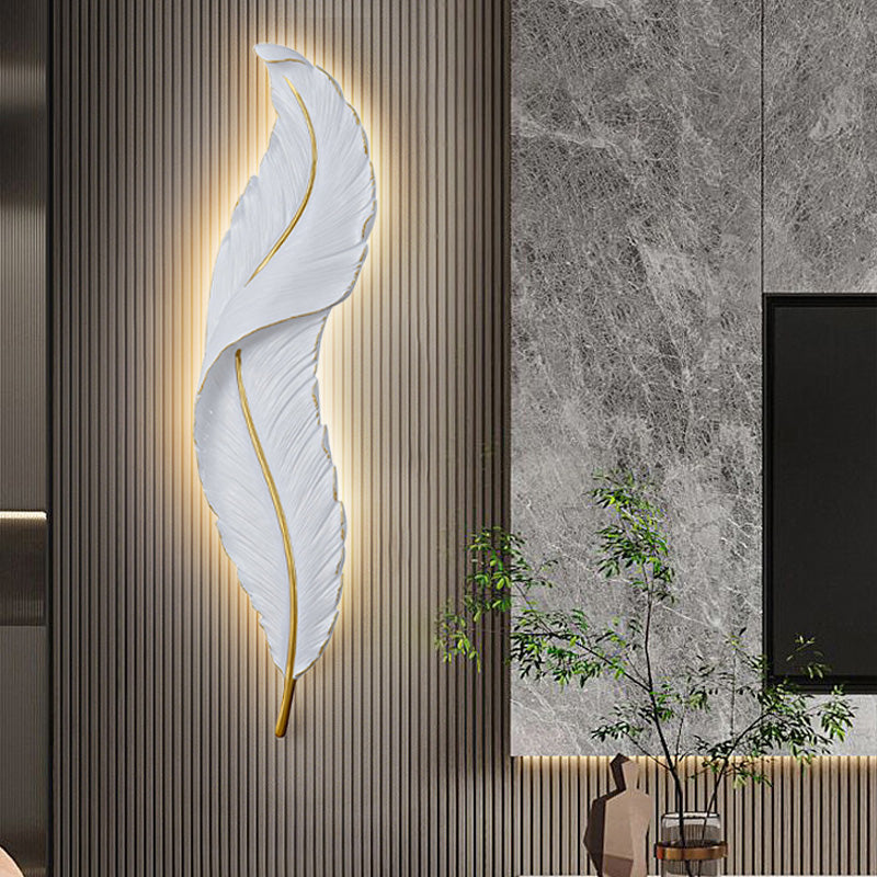 "Stilig LED-vegglampe i moderne design, justerbart lys, ideell for minimalistisk interiør, skaper varm atmosfære."