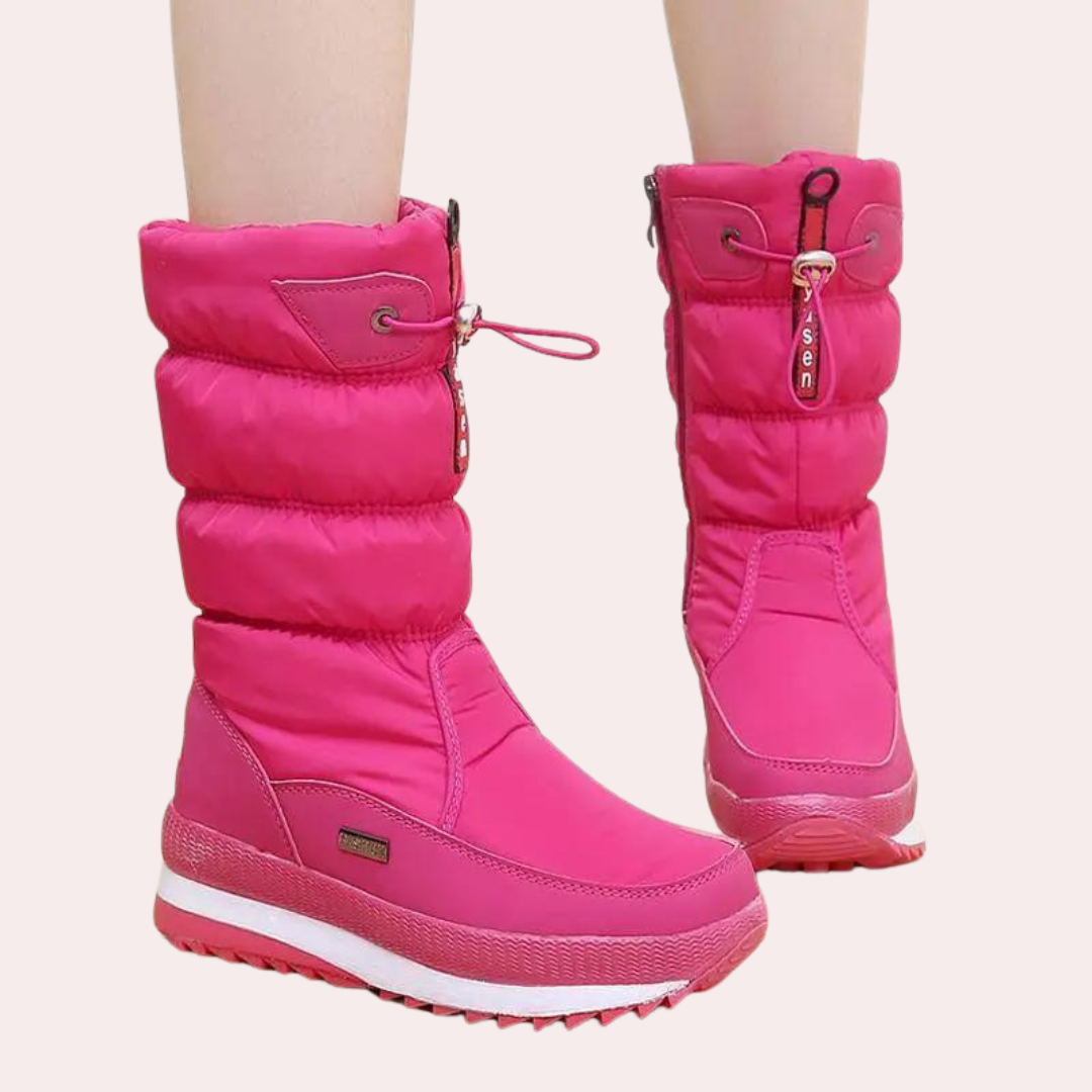 "Stilige og varme vinterboots for kvinner i svart, rosa, lilla og hvit med slippsikre såler og høykvalitetsmaterialer."