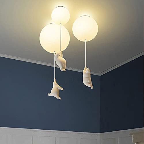 Barnerom taklampe Bjørn med Ballong, montert i taket. Gir mykt og behagelig lys.