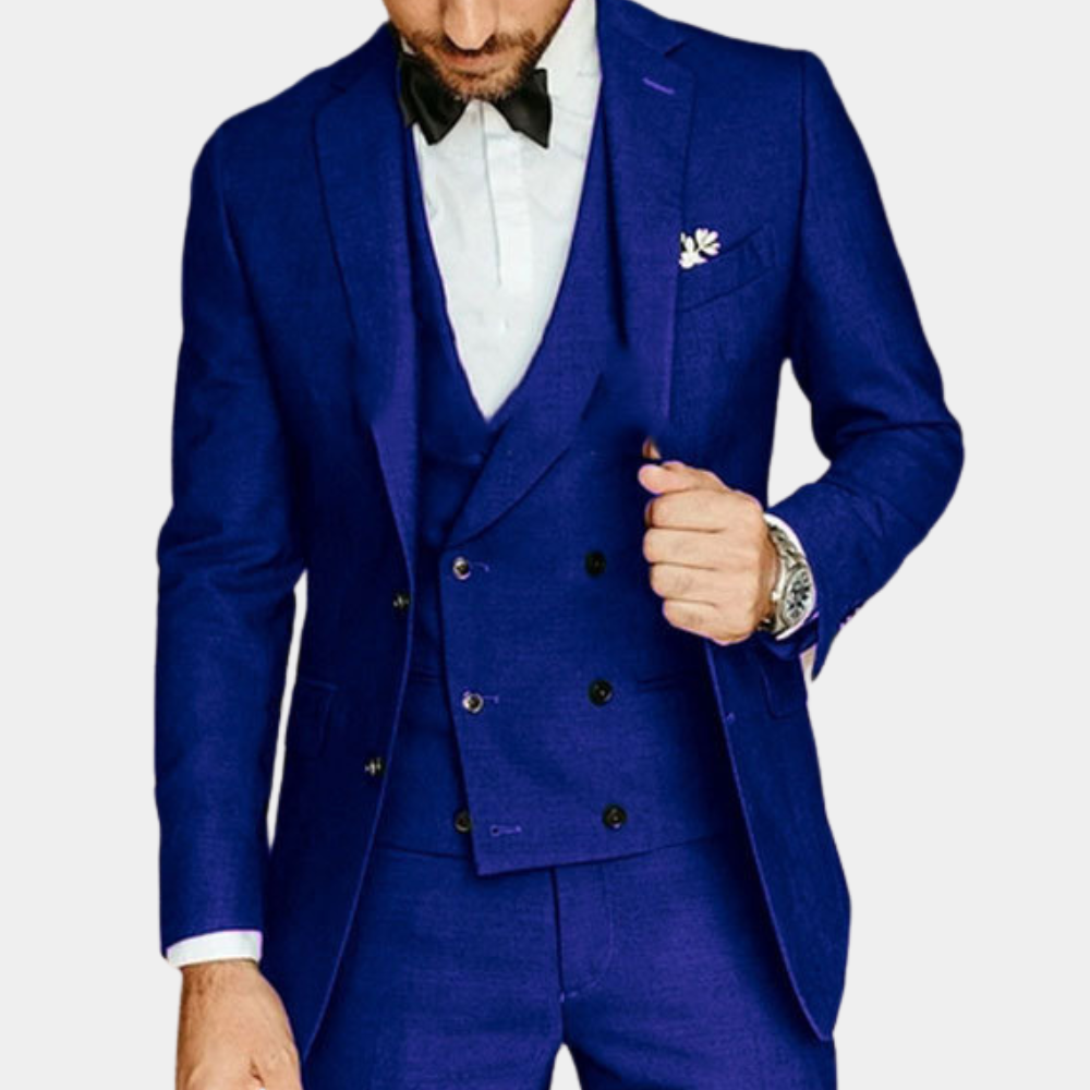 "Tredelt herresett: Veltilpasset blazer, bukser og vest i tidløs design for enhver formell anledning."