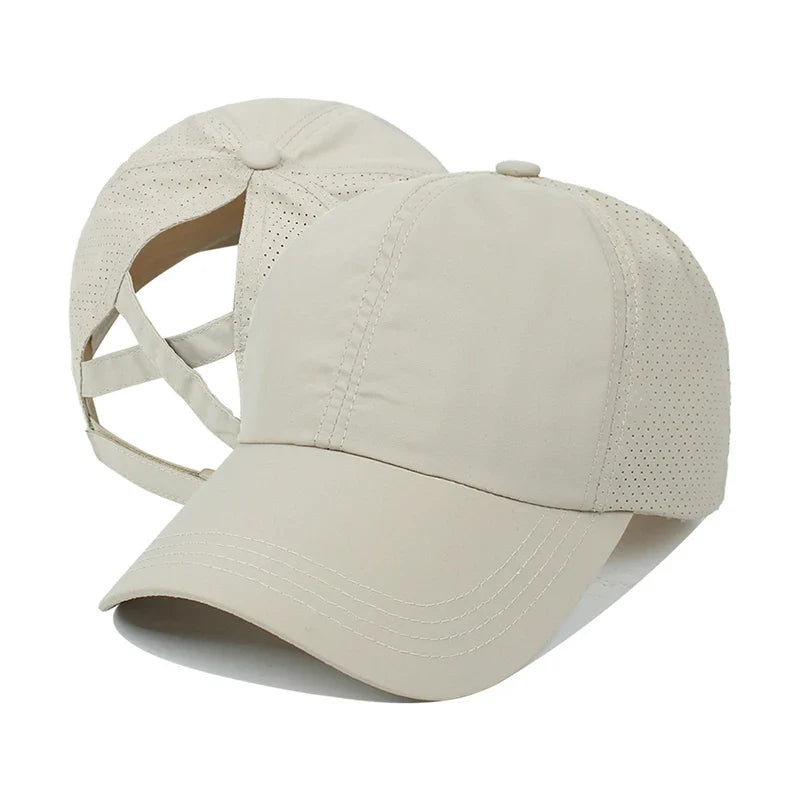 Allsidig unisex baseballcaps, justerbar, passer for trening, sommeraktiviteter og avslappet fritid.