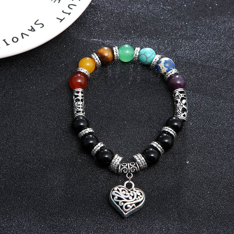 Chakra healing armbånd. Natursteinarmbånd som fremmer balanse og velvære. Krystall smykker.