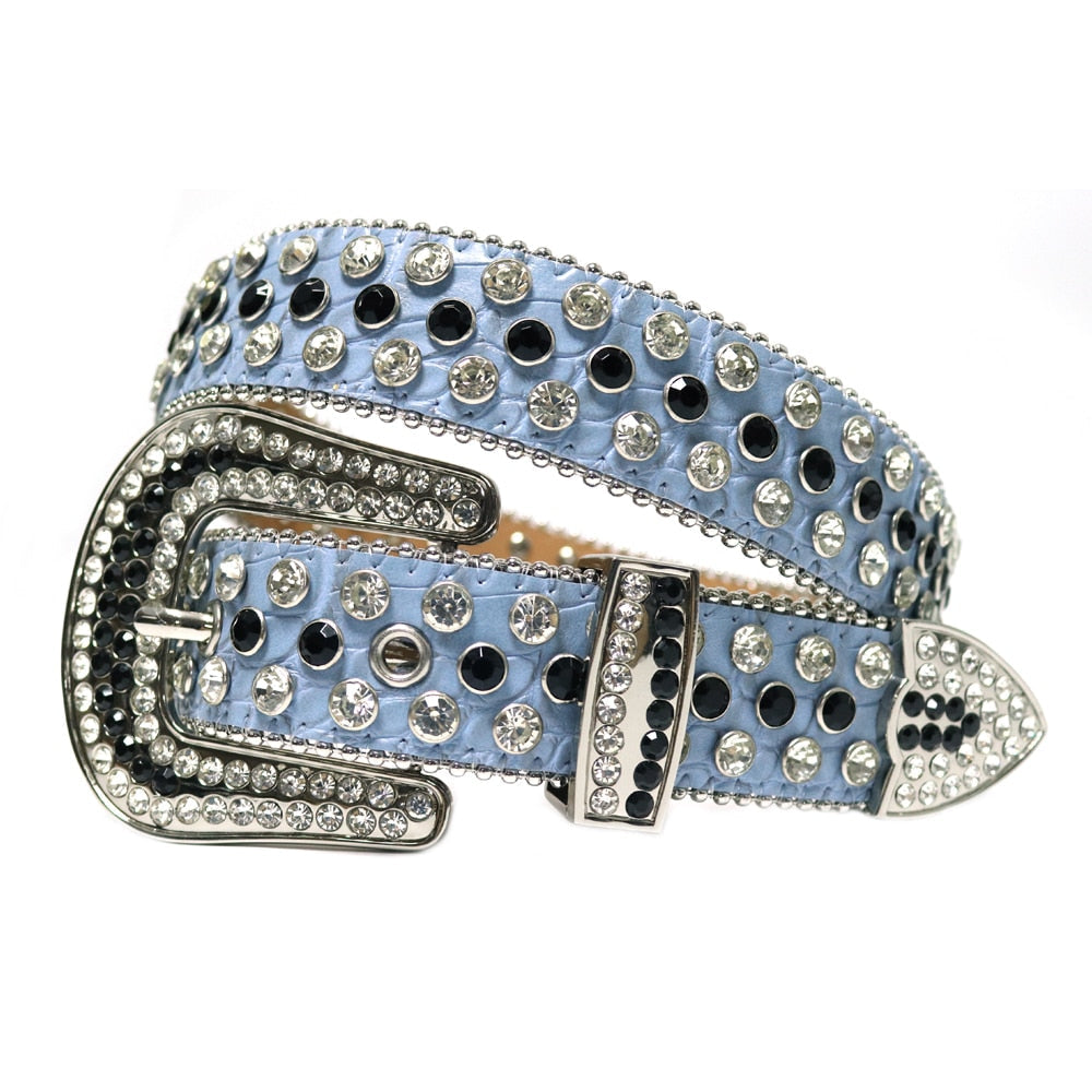 Trendy rhinestonebelte, unisex, med glitrende diamanter og en moderne spenne.