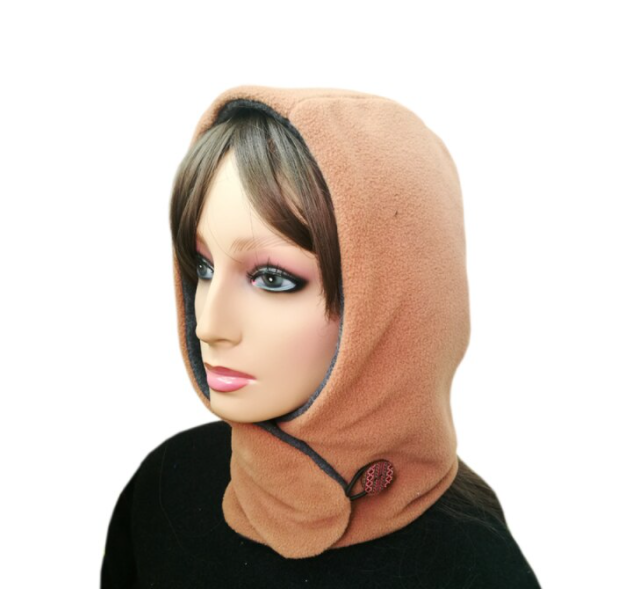 Moderne unisex hetteskjerf som holder deg varm hele vinteren. Ideelt for både menn og kvinner.