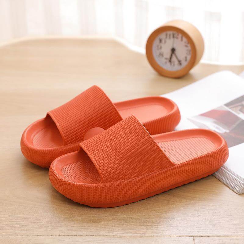 Bilde av beige unisex sandaler, lettvektige og sklisikre EVA-sandaler for strand og utendørs.